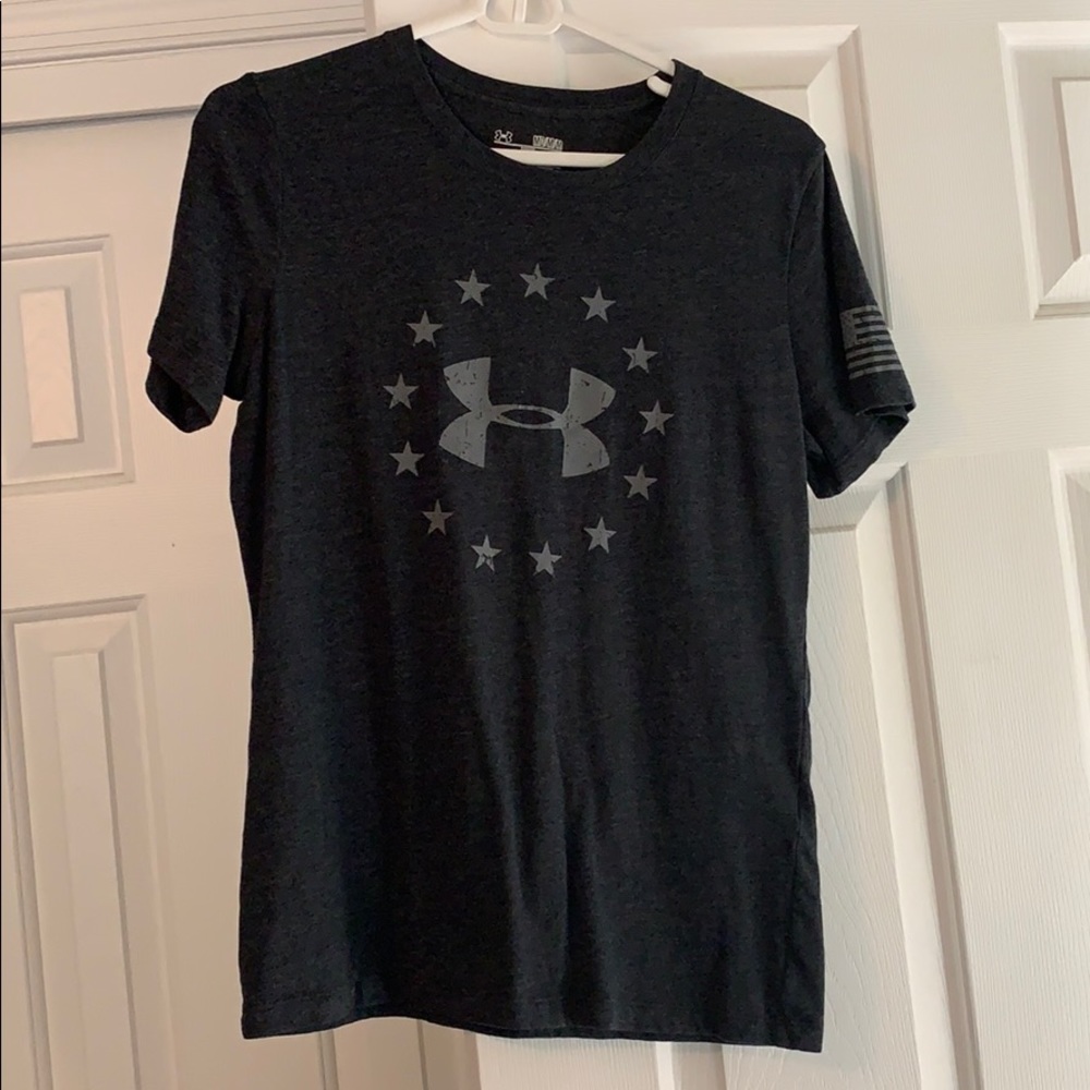 Under Armour Top